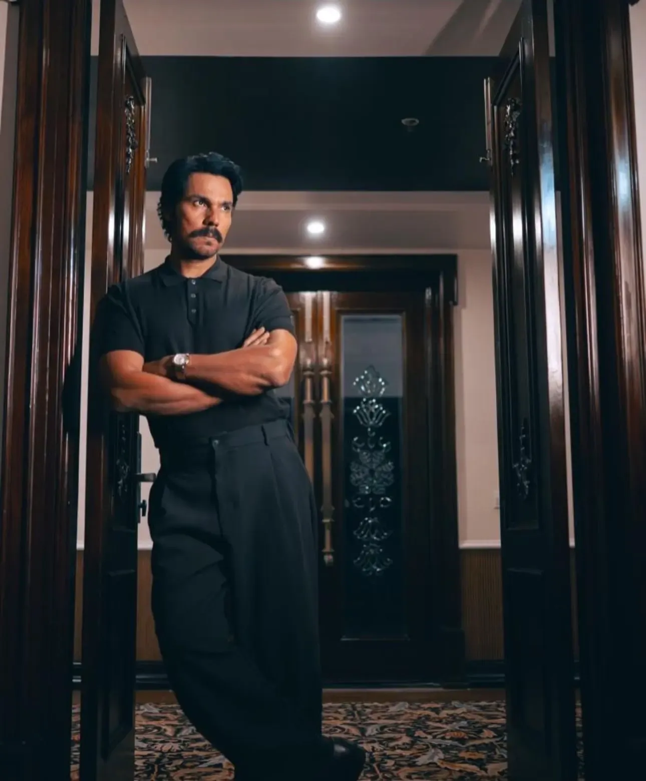 Is Randeep Hooda Sporting a Moustache for His Biopic ‘Eetha’ with Shraddha Kapoor?
