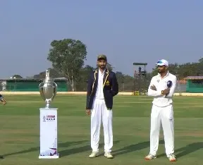 रणजी ट्रॉफी एलीट 2025-26: कर्नाटक के खिलाफ जम्मू-कश्मीर ने जीता टॉस, बल्लेबाजी का फैसला किया
