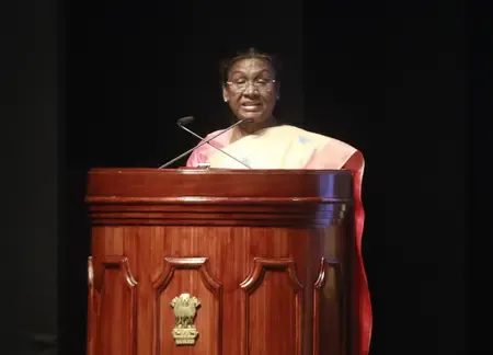 राष्ट्रपति द्रौपदी मुर्मू : संघर्ष, सेवा और सादगी की मिसाल