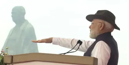 राष्ट्रीय एकता दिवस: प्रधानमंत्री मोदी ने ली राष्ट्रीय एकता की शपथ, सरदार पटेल को अर्पित की श्रद्धांजलि