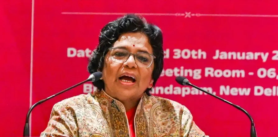 राष्ट्रीय महिला आयोग की अध्यक्ष ने 'परतवाड़ा मामले' की स्थिति पर महत्वपूर्ण बैठक की