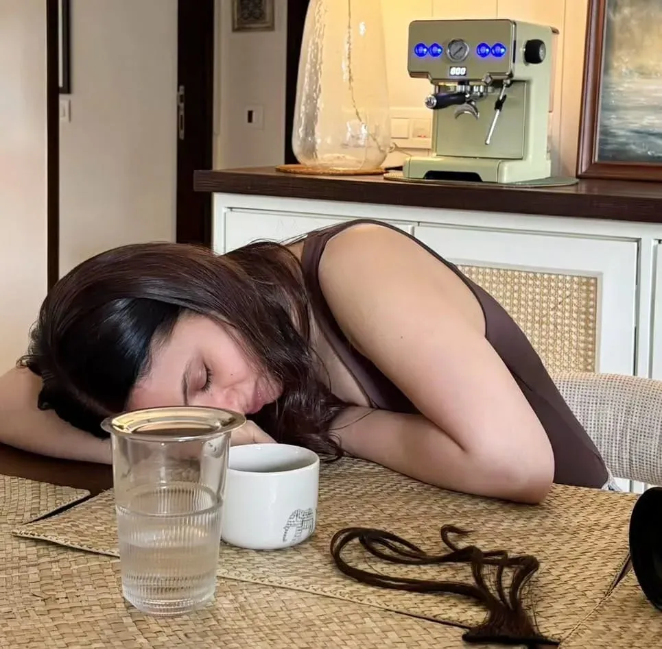 Rasika Dugal calls herself a 'mono-tasker' after Instagram multitasking fail
