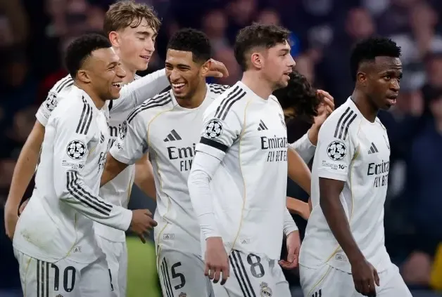 क्या रियल मैड्रिड ने स्पोर्टिंग के खिलाफ पीएसजी को हराया?