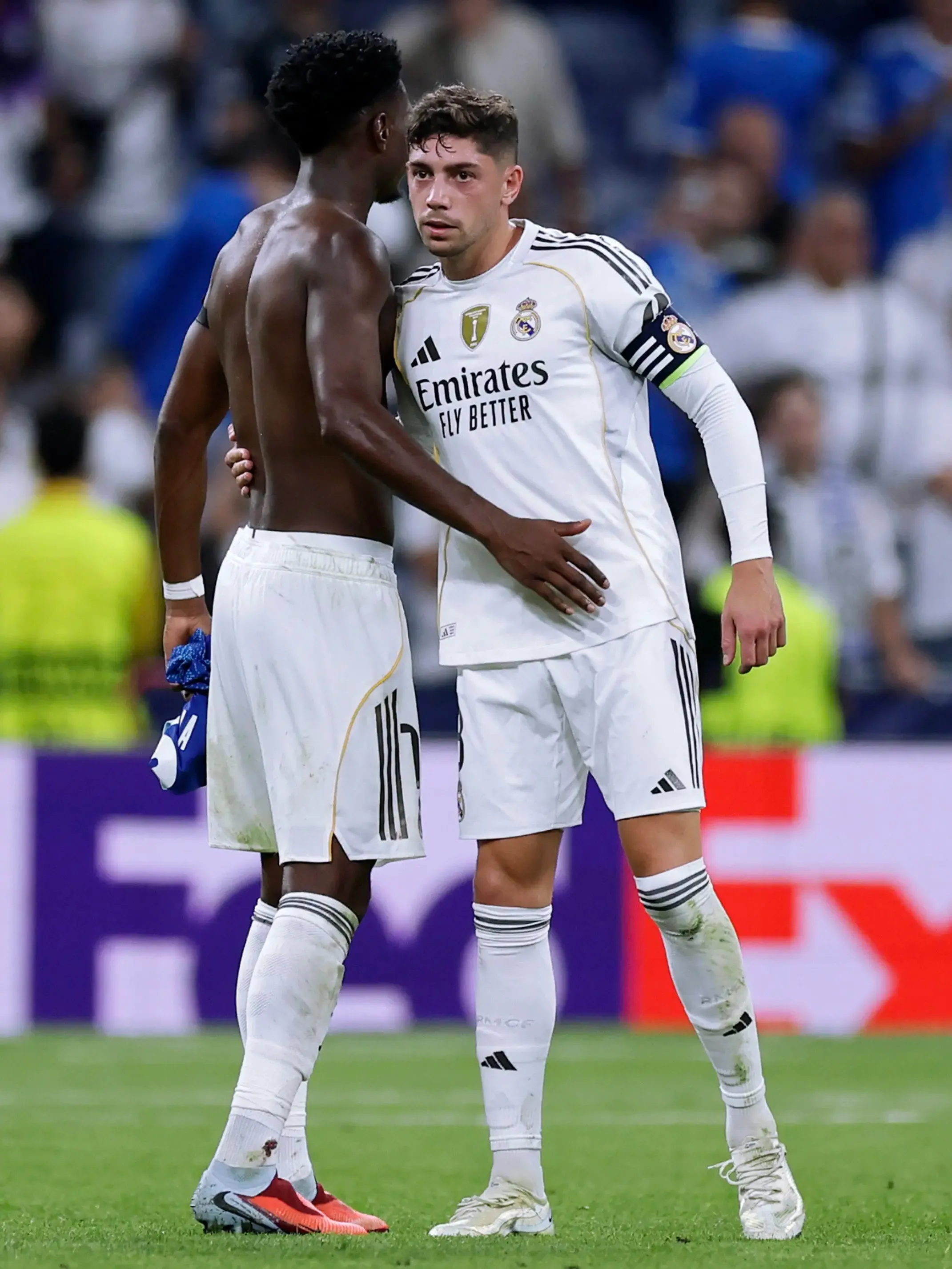 Valverde, Tchouameni clash in Real Madrid training; Valverde gets stitches