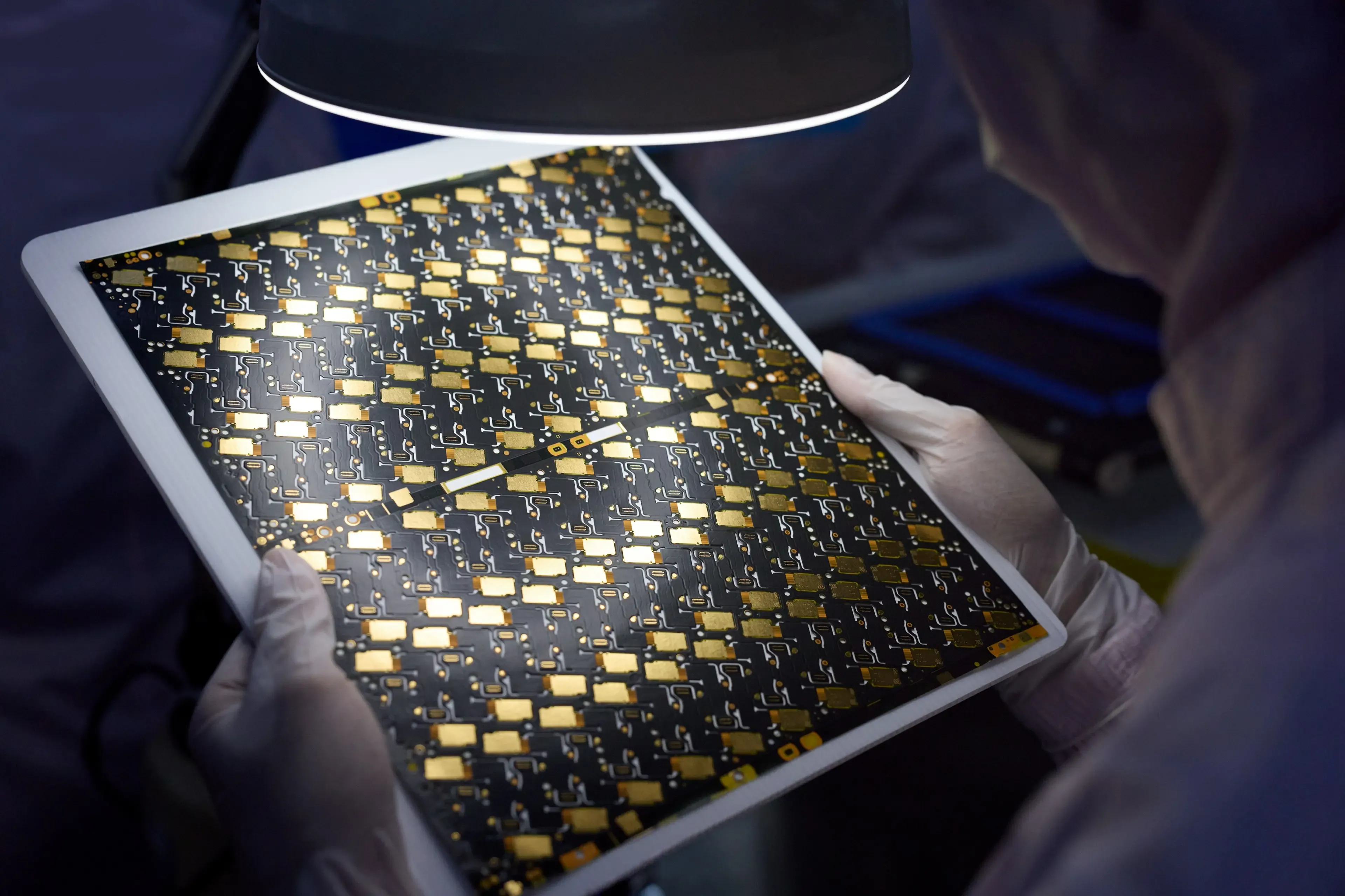 Apple Achieves 30%25 Recycled Material Use Across Products by 2025