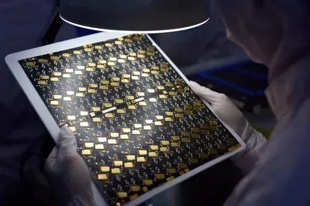 Apple Achieves 30% Recycled Material Use Across Products by 2025