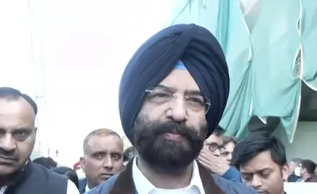 क्या रेखा गुप्ता के नेतृत्व में सरकार प्रदूषण के खिलाफ युद्ध लड़ रही है?: सिरसा