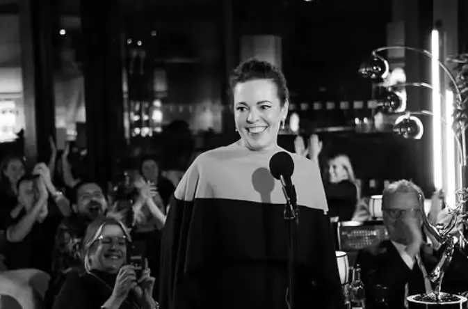 Has Olivia Colman Always Identified as Non-Binary?