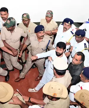 Transfer of BJP MLC Ravi's Case to Bengaluru's Special Court Following Remarks on Female Minister