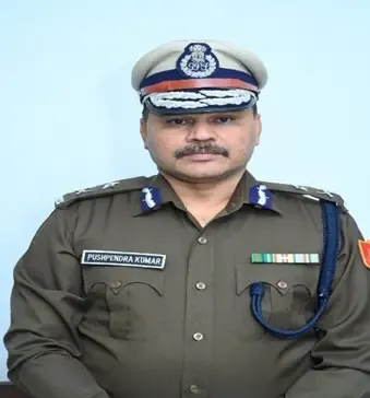 क्या चंडीगढ़ के आईजी पुष्पेंद्र कुमार को राष्ट्रपति पदक मिला?