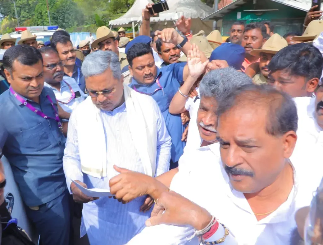 Reservation Controversy: Karnataka Backward Caste Federation Issues Warning to CM Siddaramaiah About Statewide Protests