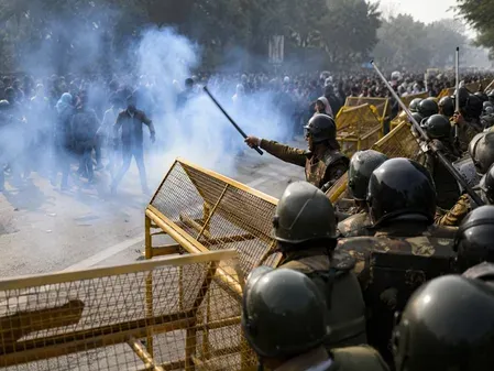 Jaipur reservation protest turns violent: police use tear gas, 50 detained