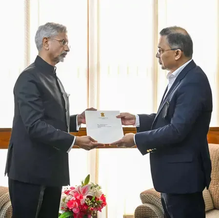 Strengthening India-Bangladesh Relations: A New Era for Border Security