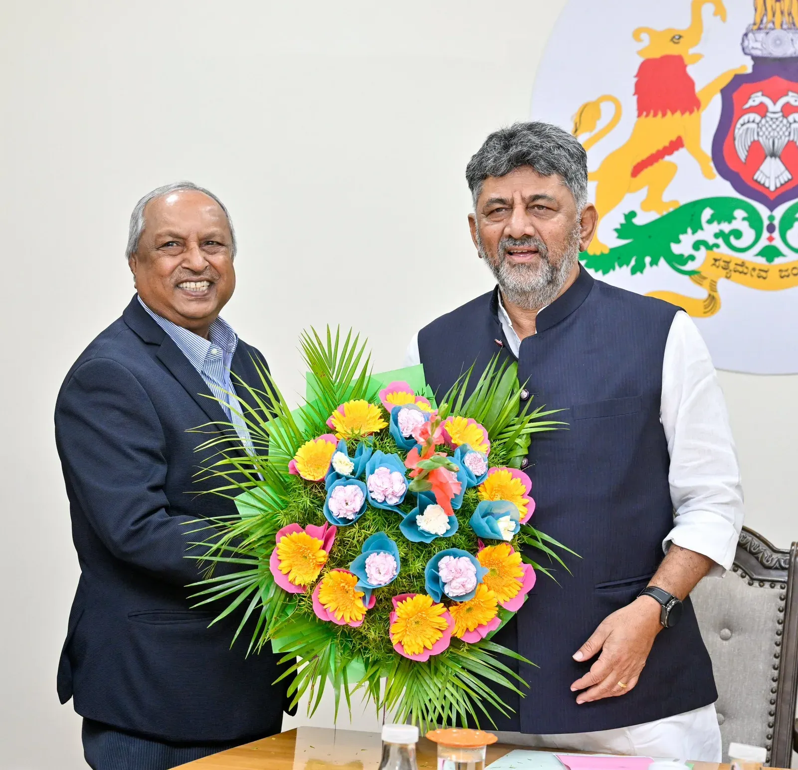 Retd. Justice Nagamohan Das calls on CM Shivakumar
