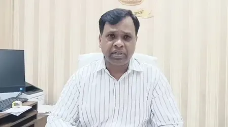 Rewa Collector's surprise inspection exposes mass absenteeism at Panchayat office