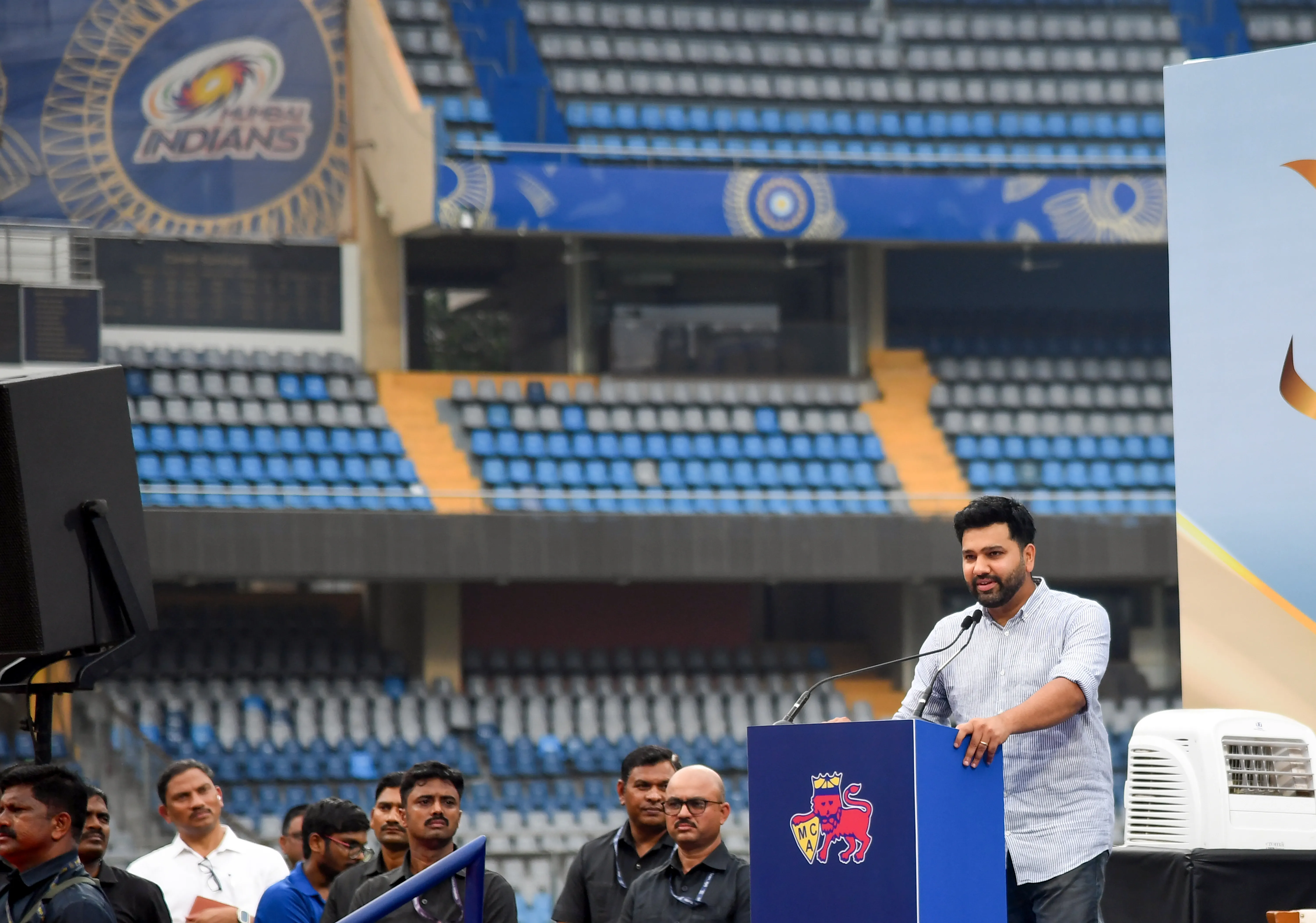 Is Rohit Sharma's Stand at Wankhede a Tribute to His Legacy?