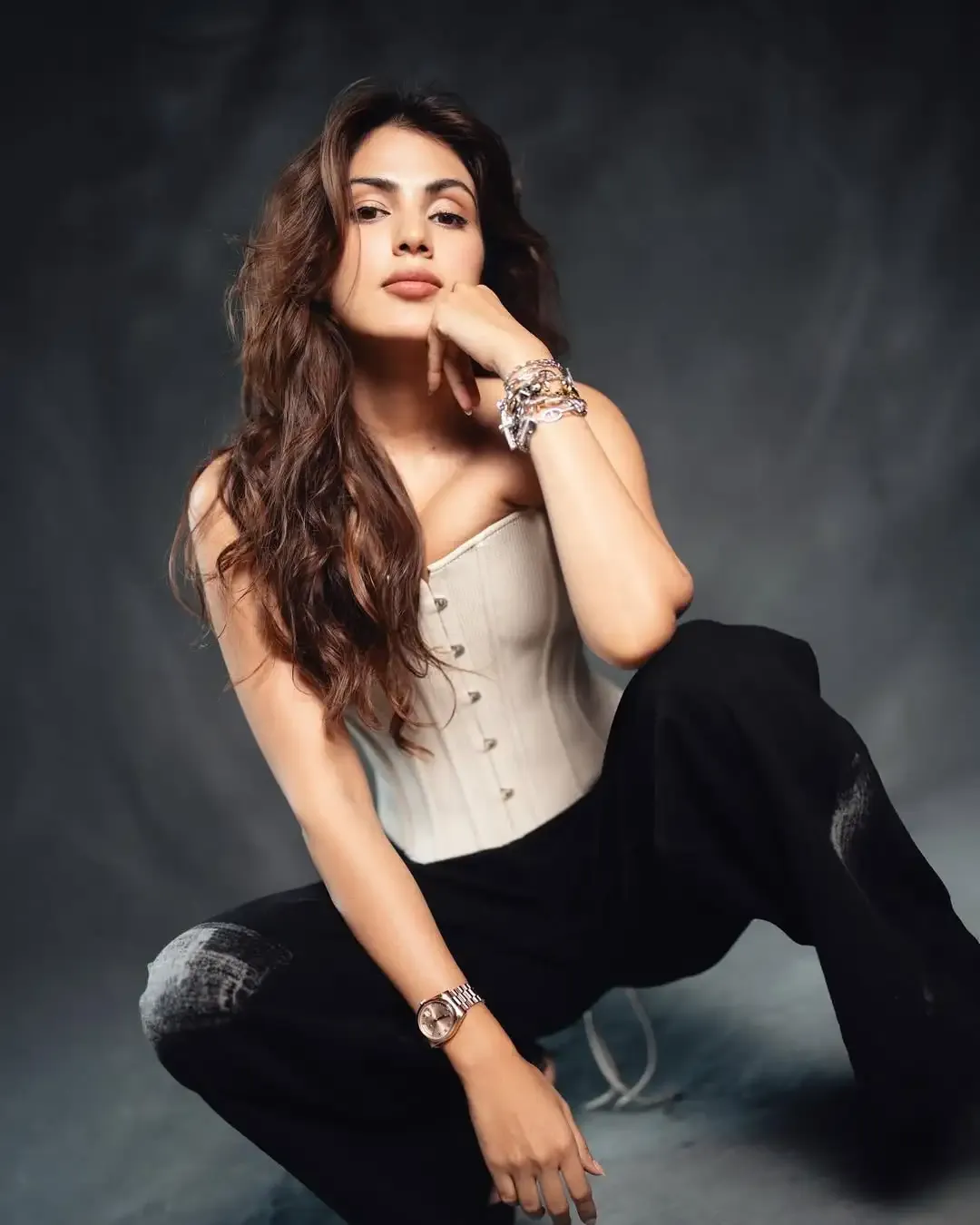 Why Doesn't Rhea Chakraborty Rely on External Validation?