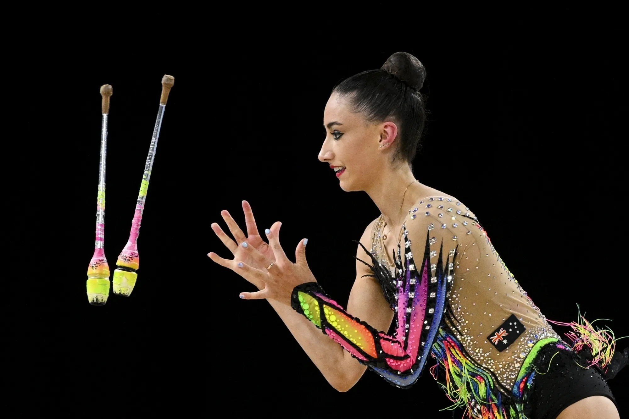 क्या रिदमिक जिमनास्टिक डांस मूव्स से विकसित हुआ खेल है जिसे ओलंपिक में अपनाया गया?