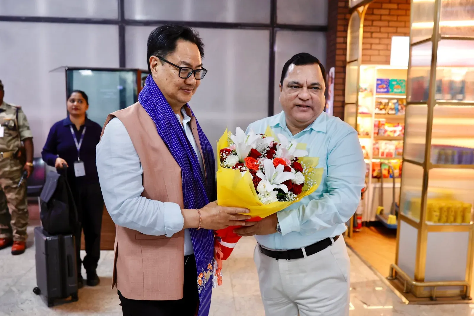 Rijiju arrives in Goa, welcomed by Minister Godinho and MP Thakur