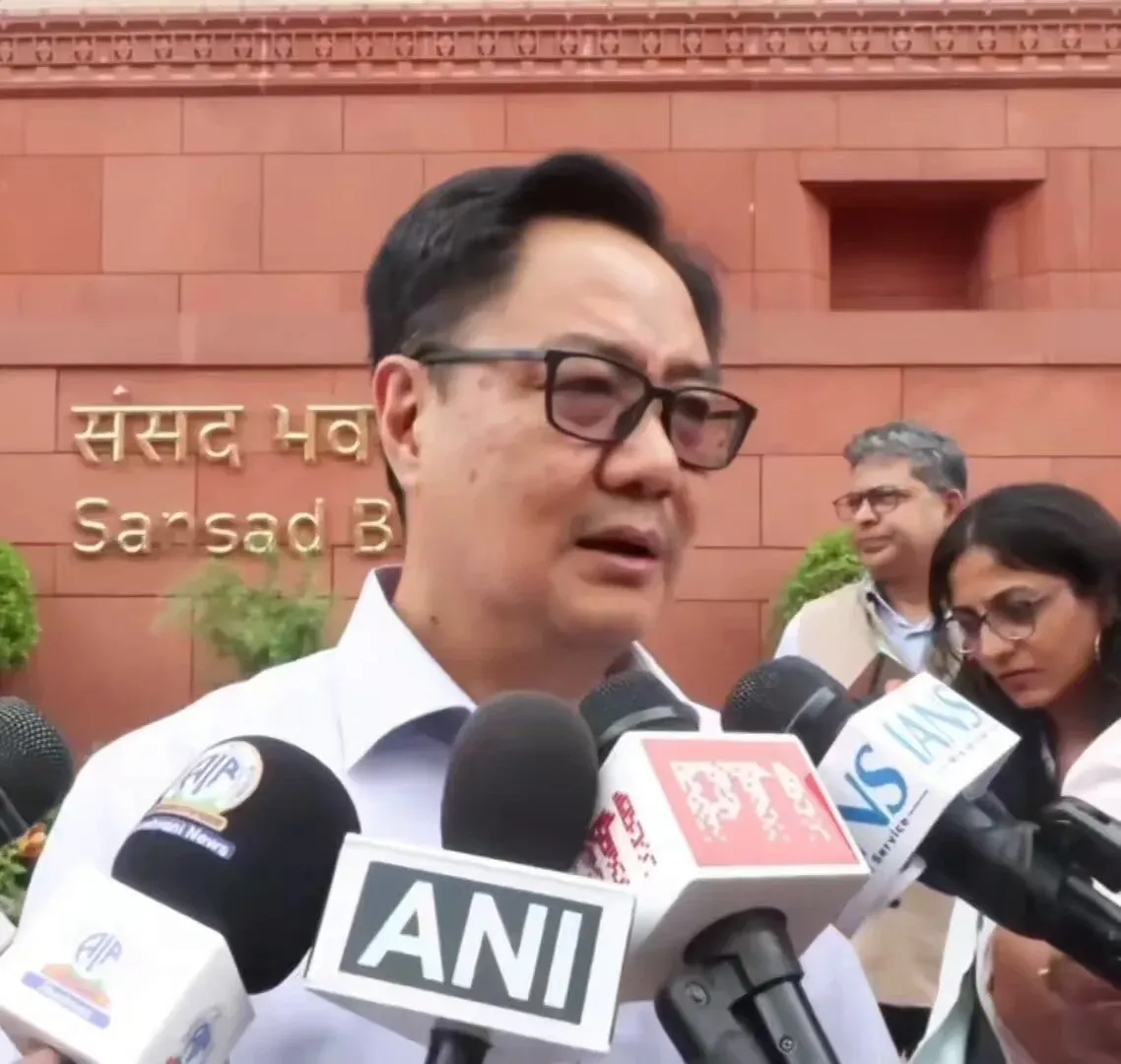 Rijiju Urges Opposition to Back Student-Focused Bill