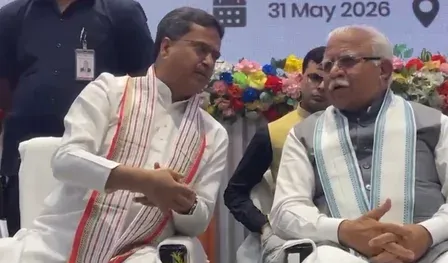 पीएम स्वनिधि योजना रेहड़ी-पटरी वालों को दे रही आर्थिक स्वावलंबन: मनोहर लाल का अगरतला में संबोधन