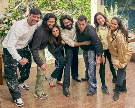 What Did Riteish Deshmukh Share from Salman Khan’s 60th Birthday?