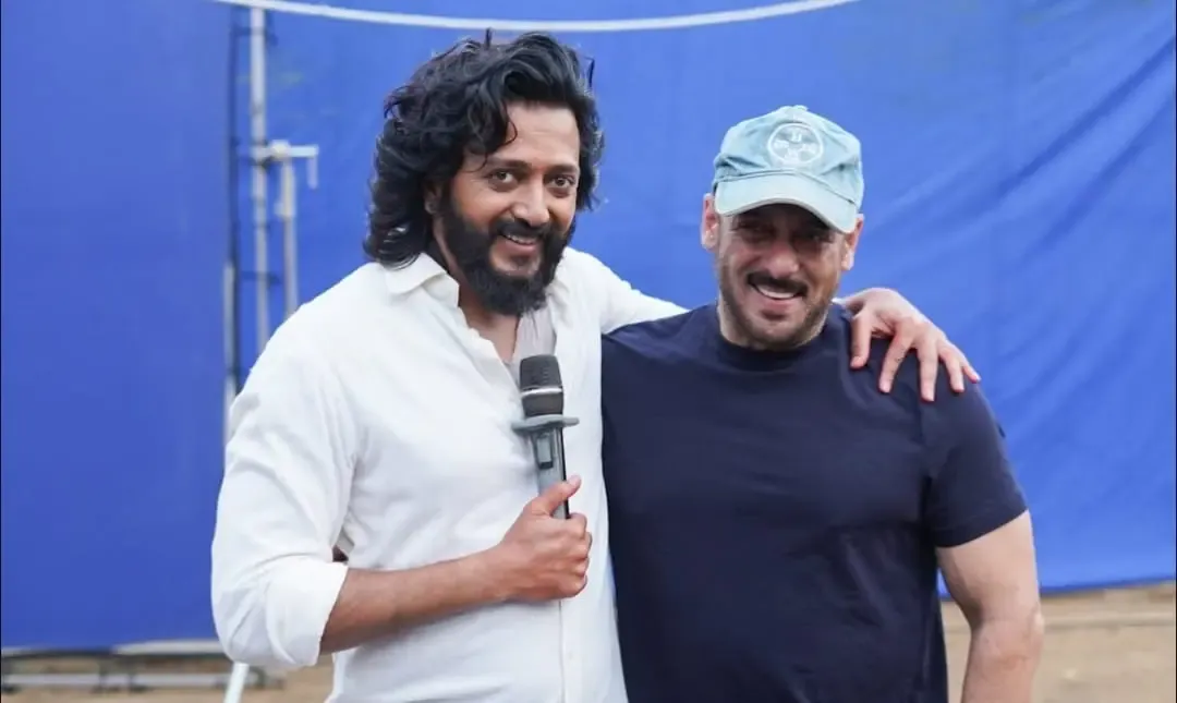 How Did Riteish Deshmukh Celebrate Salman Khan's Birthday?