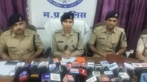 रीवा में महिला की हत्या: आरोपी को कटे जूते से पकड़ा गया