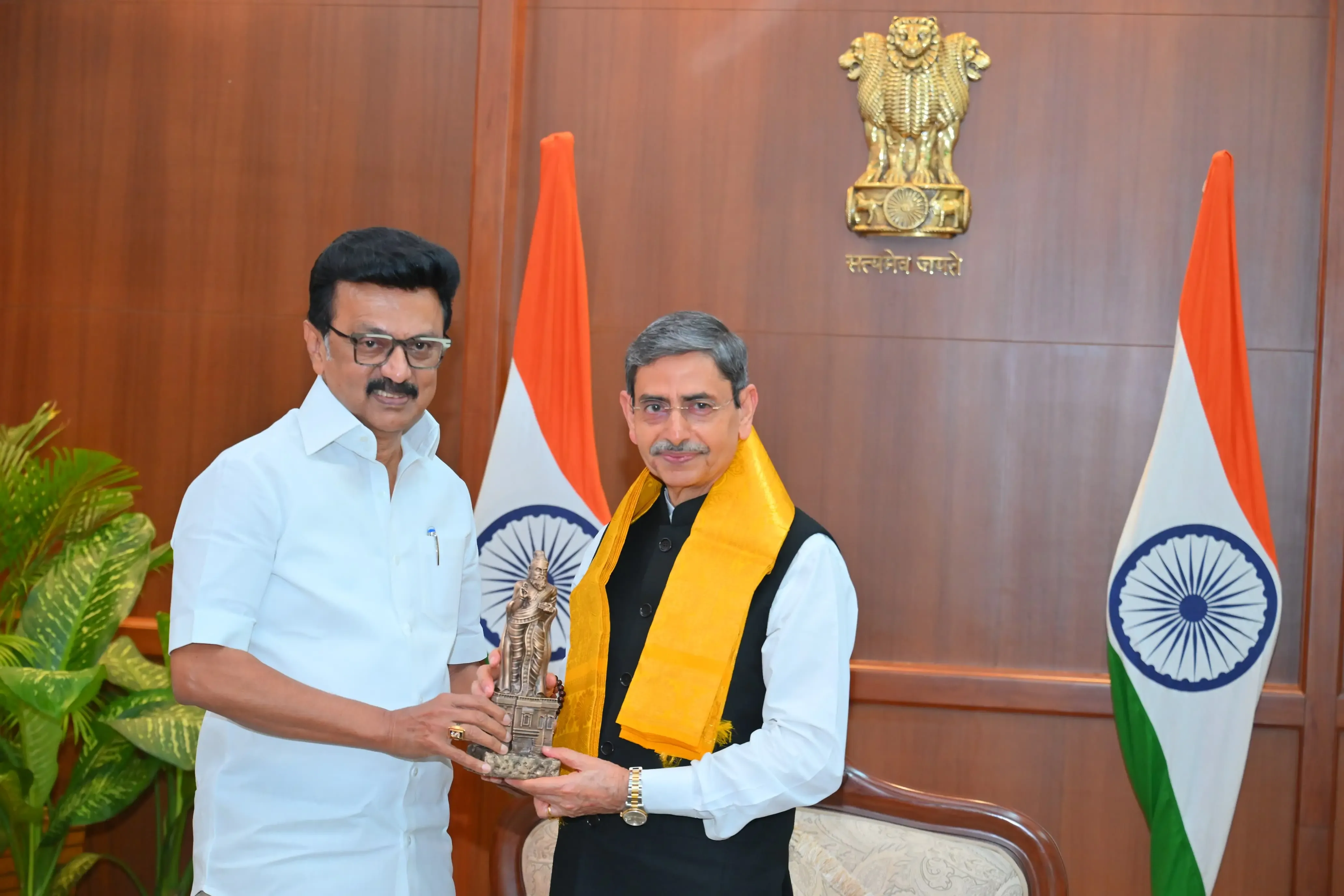 मुख्यमंत्री स्टालिन ने आरएन रवि को पश्चिम बंगाल के राज्यपाल बनने पर दी बधाई