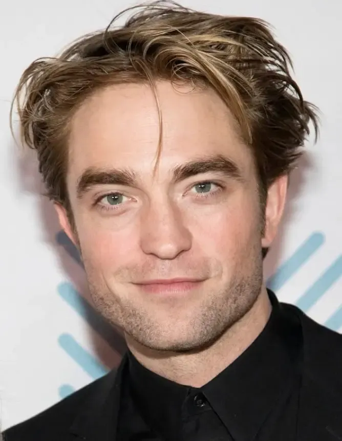 Robert Pattinson Questions How Anyone Could Support 'Team Jacob'