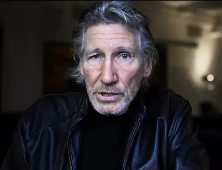 Roger Waters Criticizes Billy Corgan Over Alleged Bomb Signing for Gaza Civilians
