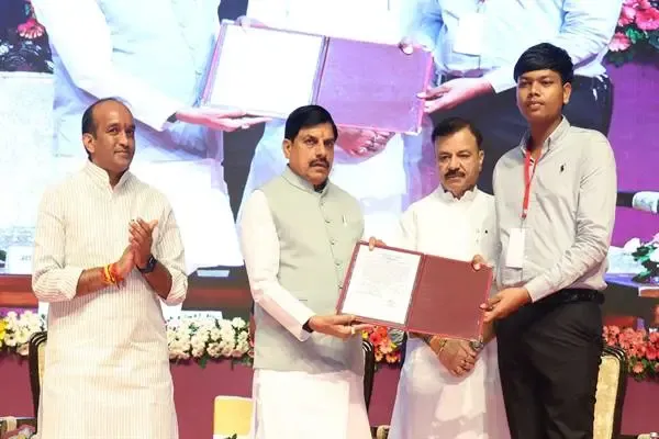 मध्यप्रदेश में 400 नए सांदीपनि स्कूल भवन बनेंगे, 954 कर्मचारियों को अनुकंपा नियुक्ति पत्र मिले