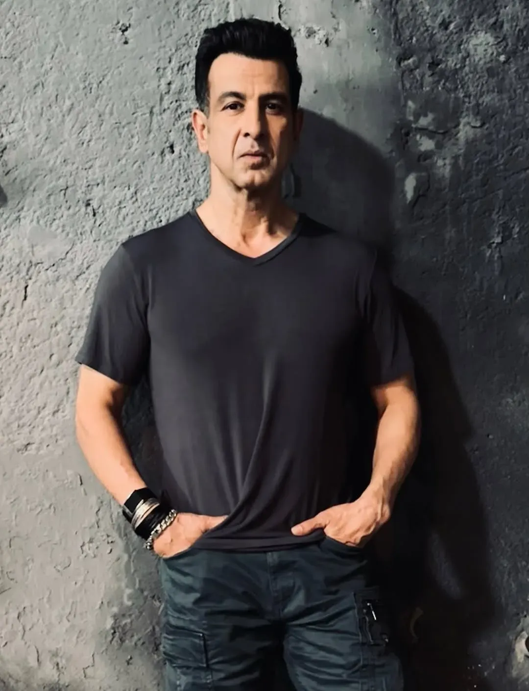 Ronit Roy mourns pet dog Magic after 11 years: 'Too soon, too soon'
