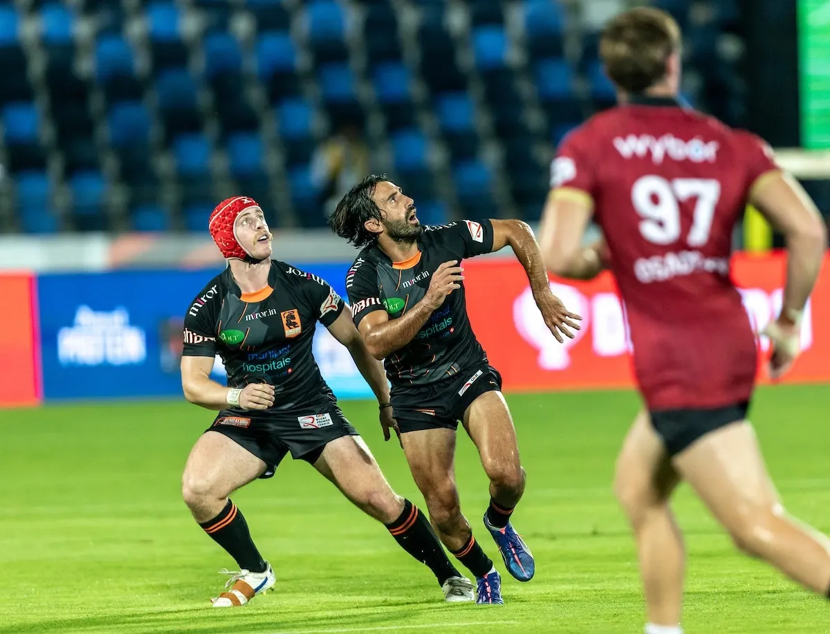 How Did the Hyderabad Heroes Stay Unbeaten and Reach the Top of the Points Table?