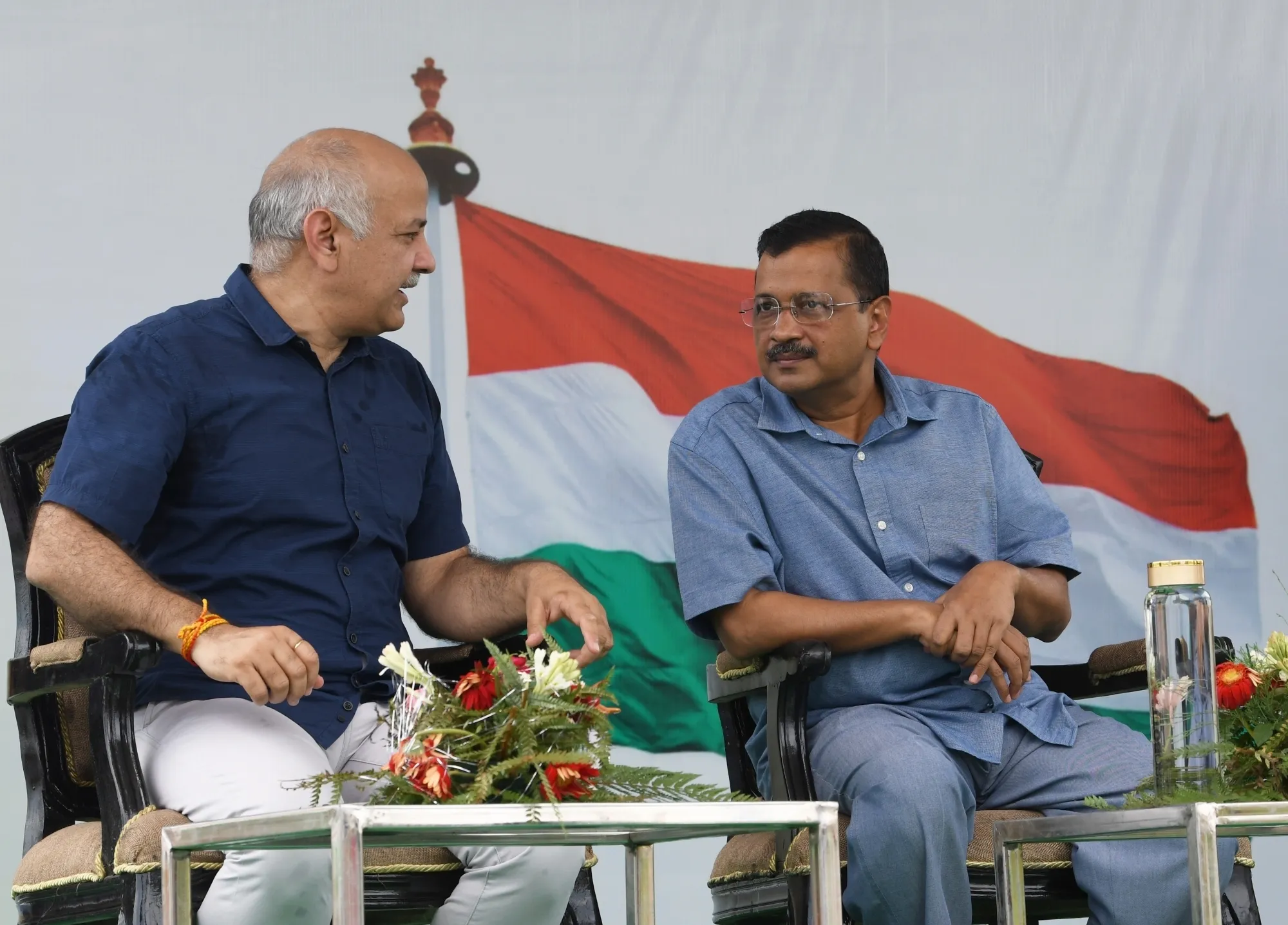 CAG Report Reveals Rs 2,000 Crore Loss from Delhi's Liquor Policy