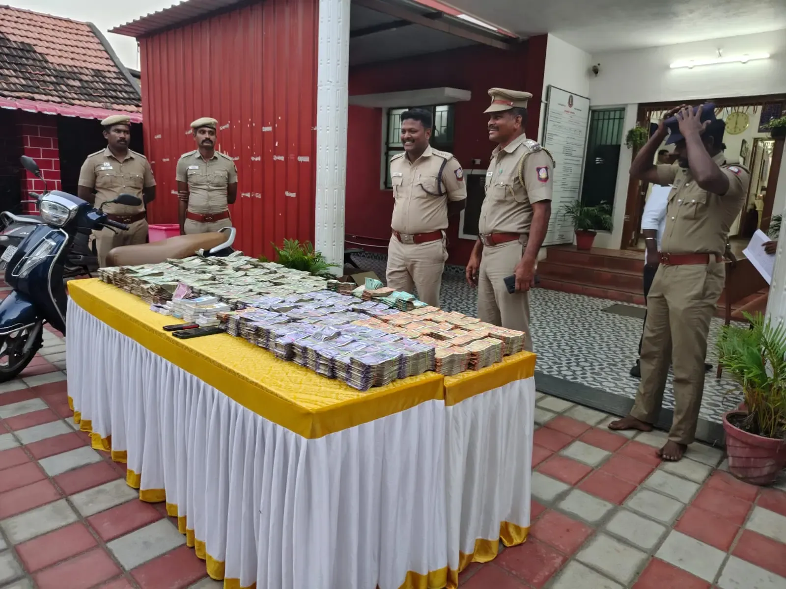 Rs 2.25 crore in cash and 1,900 lottery tickets confiscated from a lottery vendor in Coimbatore