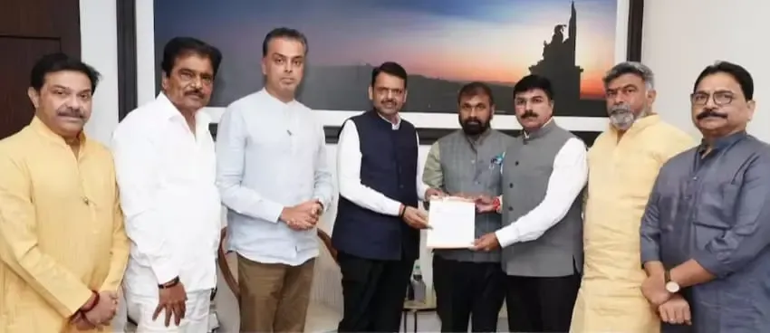 ₹500 crore audio clip row: Shiv Sena seeks forensic probe, CM Fadnavis assures SIT inquiry