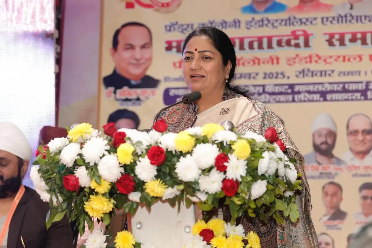 Is Delhi's CM Rekha Gupta Committed to Supporting Traders with Rs 915 Crore in GST Refunds?