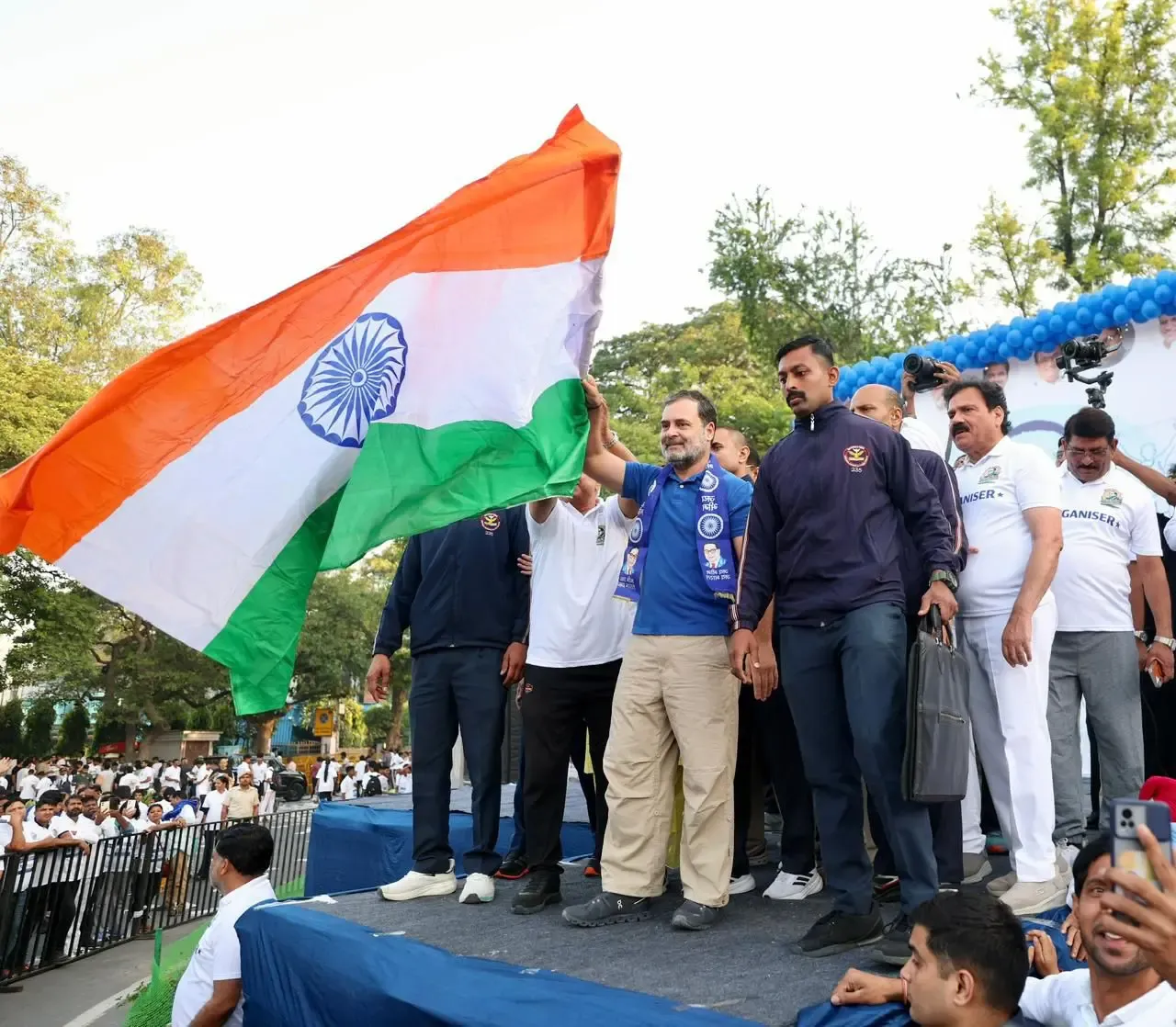 राहुल गांधी: आरएसएस और भाजपा का लक्ष्य संविधान को कमजोर करना है