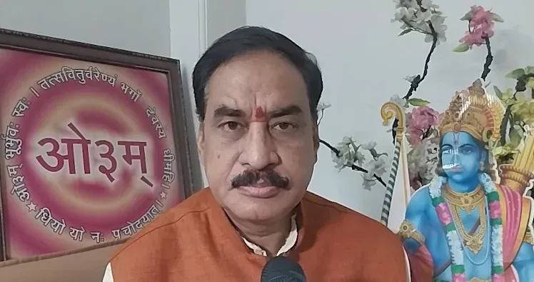 आरएसएस कार्यक्रम में शामिल होने पर कर्मचारियों का निलंबन असंवैधानिक: वीएचपी प्रवक्ता विनोद बंसल