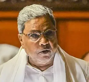 क्या आरएसएस सच में एक गैर-सरकारी संगठन है?: सीएम सिद्धारमैया
