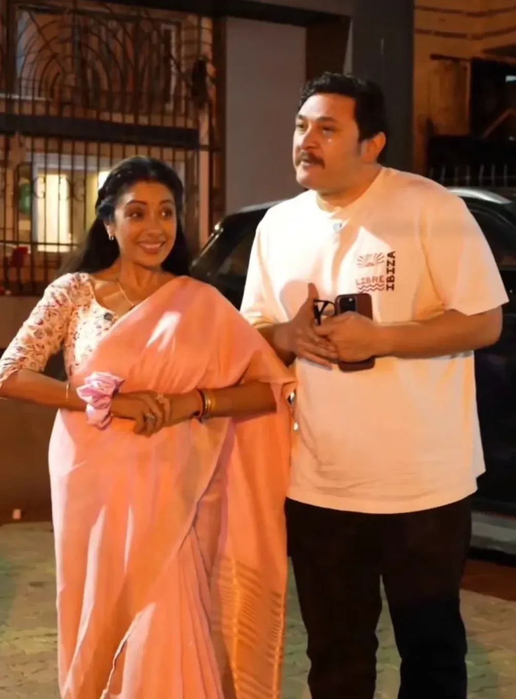 Rupali Ganguly, Rajesh Kumar revive Monisha & Rosesh in viral 'Sarabhai vs Sarabhai' video