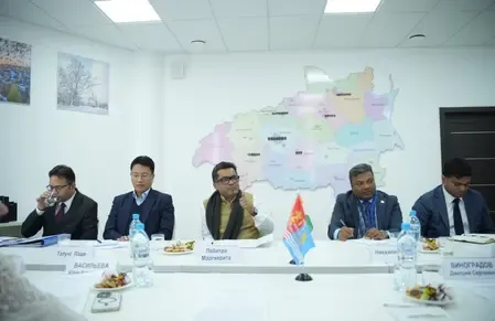 क्या मंत्री पबित्रा मार्गेरिटा ने रूसी उद्यमियों से मुलाकात की और भारतीय श्रमिकों से की बातचीत?