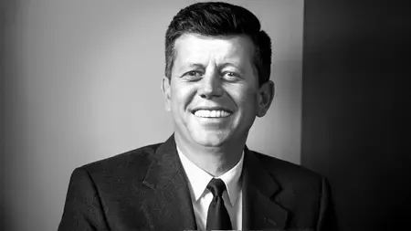 रूस ने जेएफके हत्याकांड की फाइल अमेरिकी सांसद को सौंपी