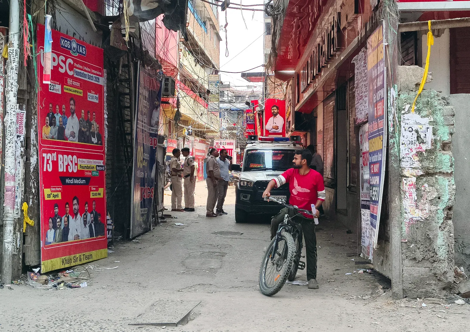 Khan Sir FIR: Relatives allege fake degrees, ruthless conduct after Patna firing