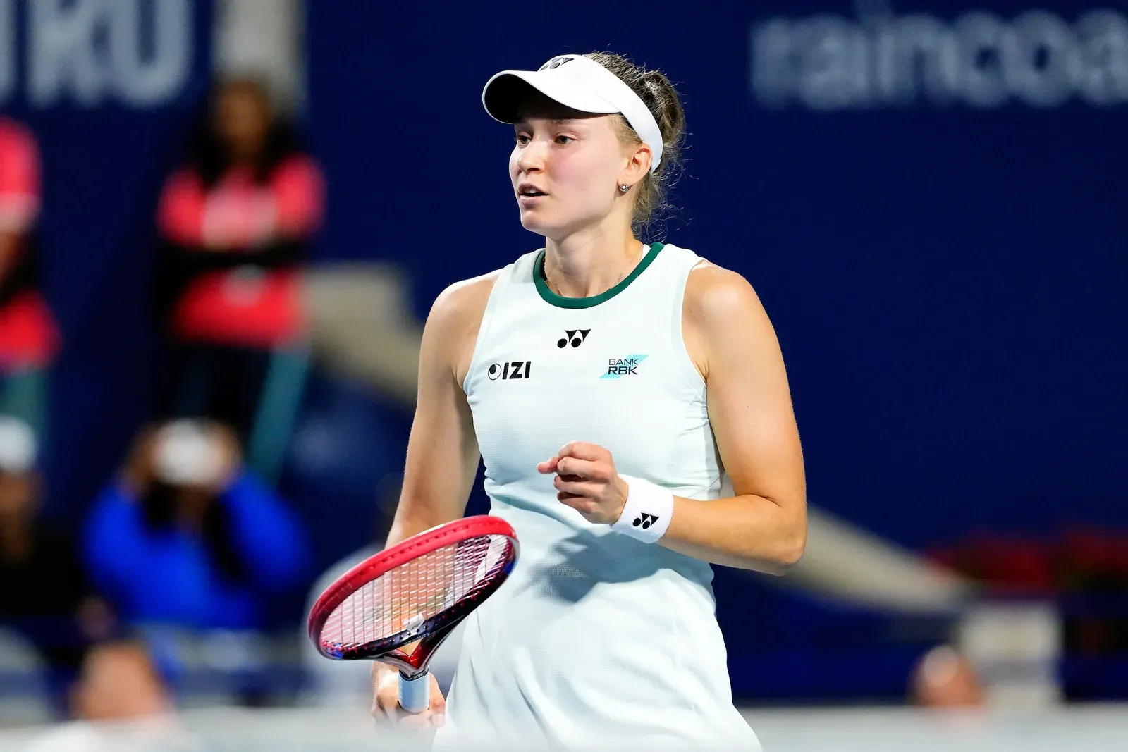 Rybakina beats Osaka 4-6, 7-6, 6-4 to reach Canadian Open semis