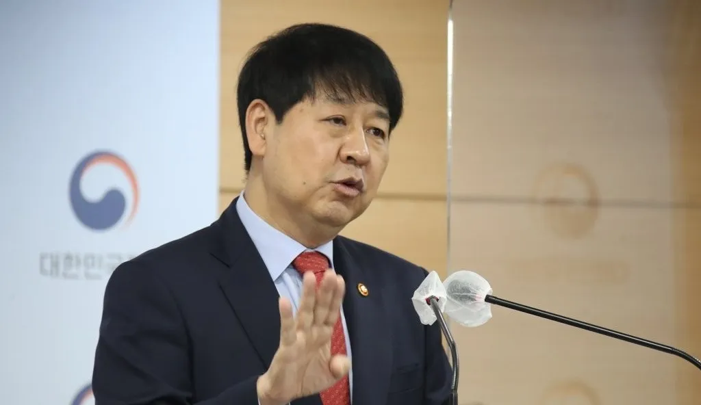 S. Korea's Finance Minister urges ASEAN+3 cooperation amid Iran war economic risks