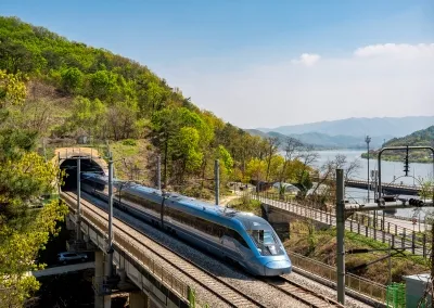 Has S. Korea Unveiled the World's 2nd-Fastest High-Speed Train at 370 kph?