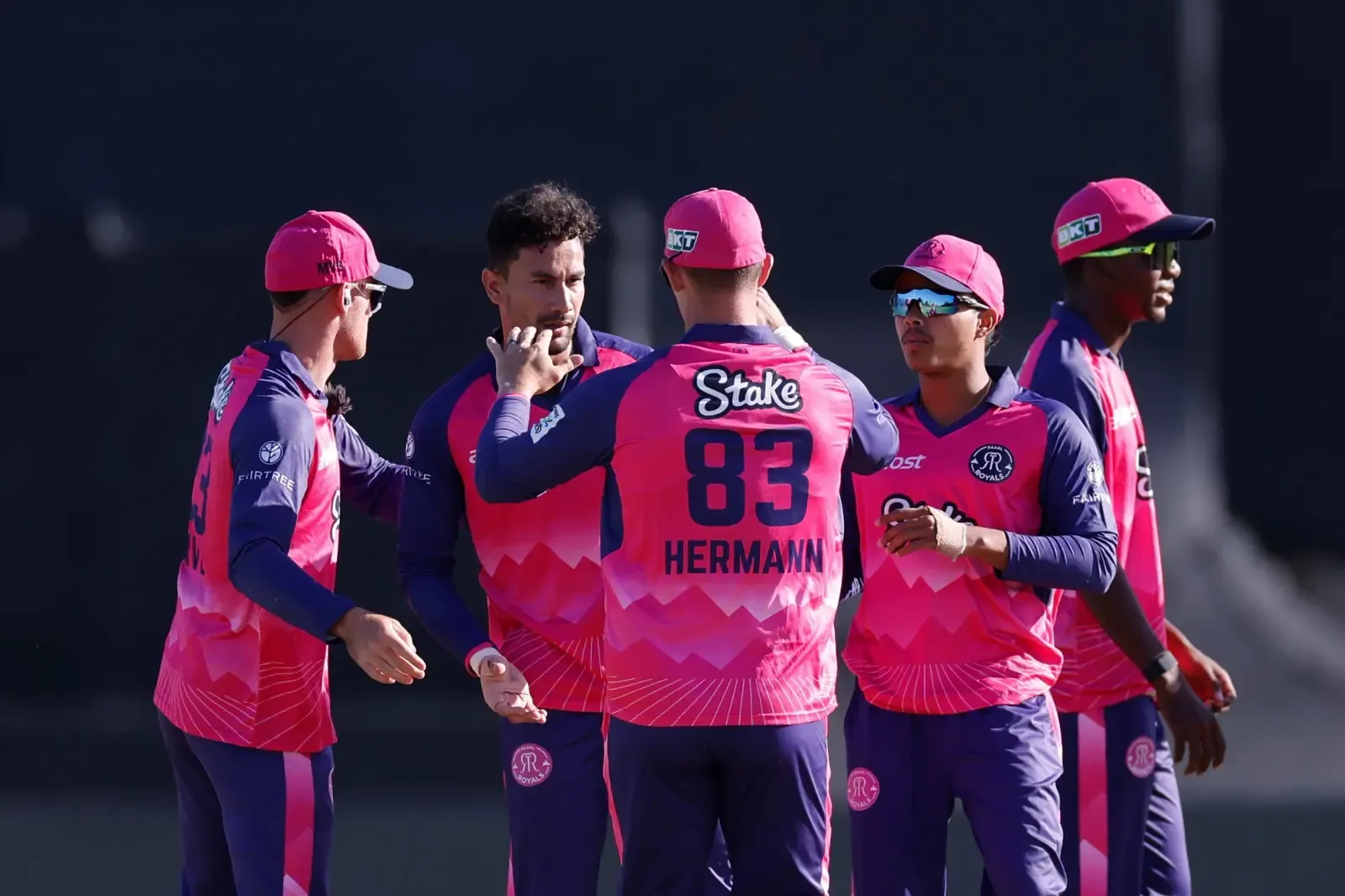 SA20: Paarl Royals Secure Top Spot with 6-Wicket Victory Over Joburg Super Kings