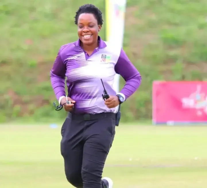 Umpires honour Sarah Dambanevana with black armbands in SA vs AUS Day 5